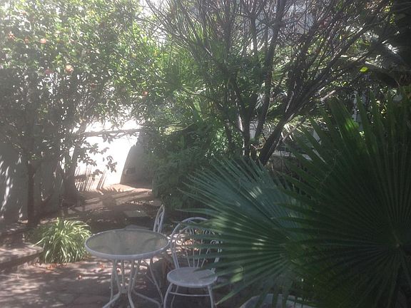 GARDEN PATIO