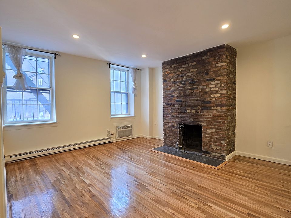 1st image of 335 1st Ave APT 3F