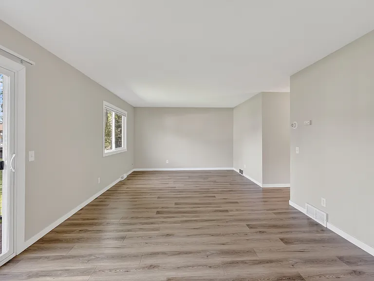 6314 Maywood Ave — Photo 12