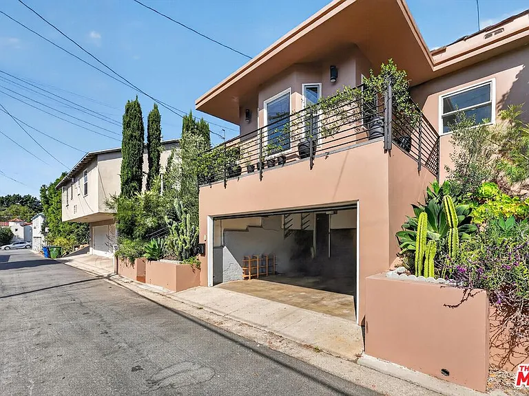 1515 Rendall Pl — Photo 43