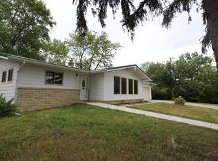 2992 122nd St, Franksville, WI 53126