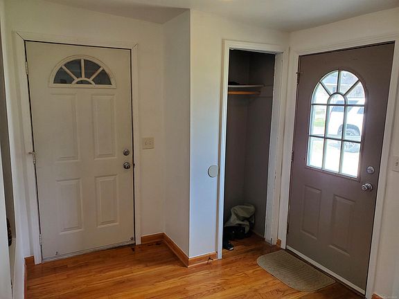 4th image of 7282 Birchcrest Rd
