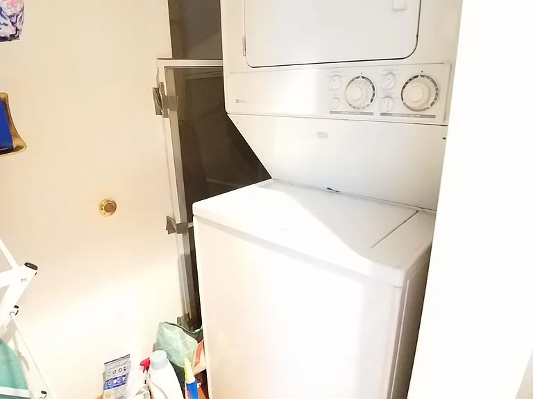 46 Lincoln St #1L — Photo 10