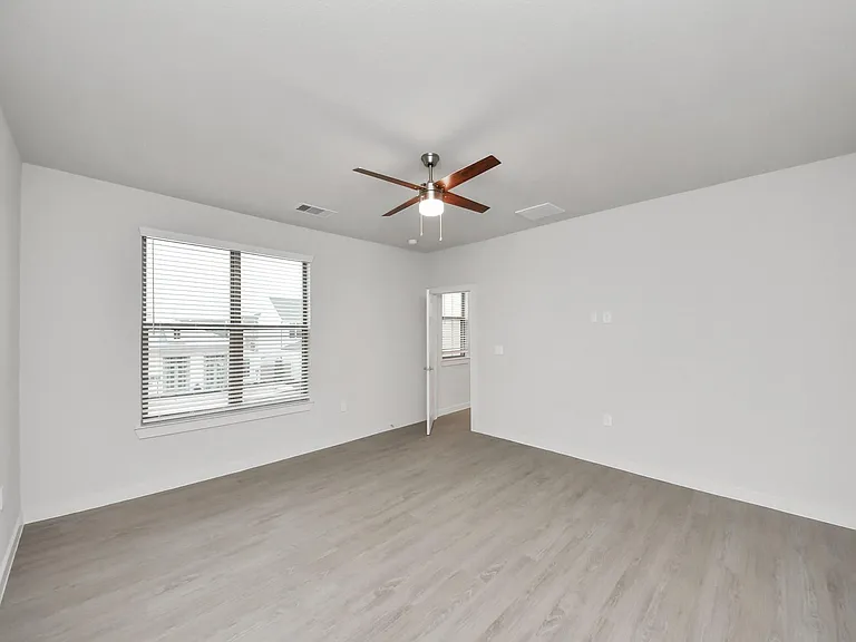7318 Hadley Meadow Ln — Photo 29