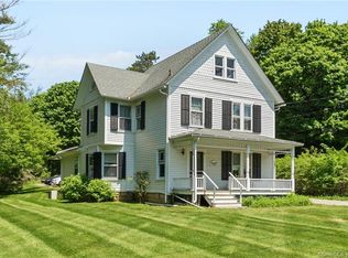 40 Gay St, Sharon, CT 06069
