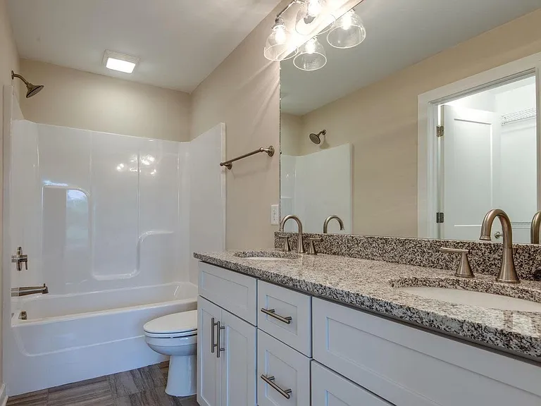 1125 Waterburg Ln — Photo 12