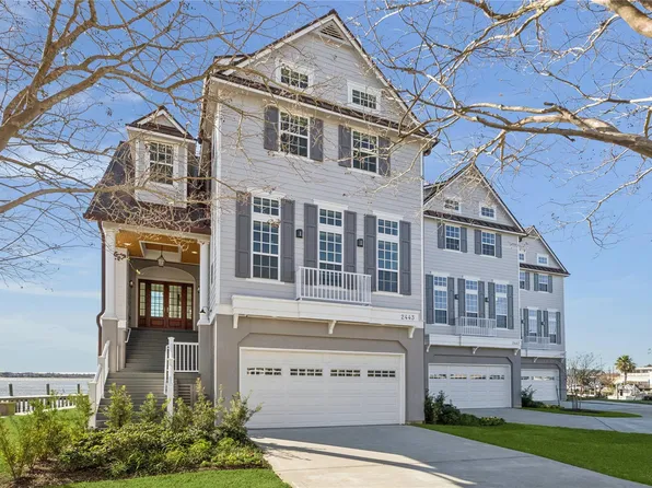 2443 Lakewood Pointe Dr, Seabrook, TX 77586