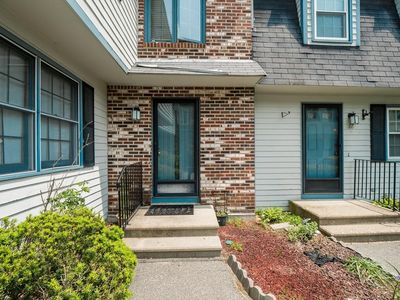 115 Stuart Ave APT 19, Dracut, MA, 01826