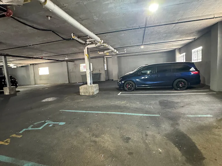 144 Fair St #405 — Photo 8