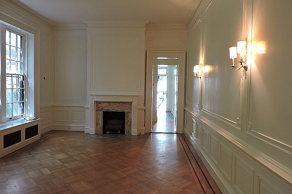 1st image of 29 Monroe Pl APT C