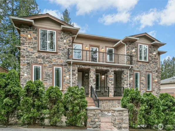 18634 92nd Avenue NE, Bothell, WA 98011