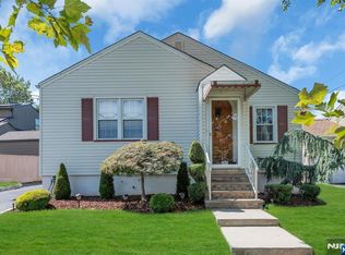 241 Hickory St, Kearny, NJ 07032