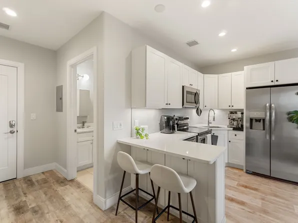 1457 Tremont St, Roxbury Crossing, MA
