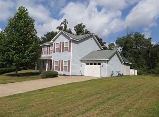 585 Pleasant Green Dr, Inman, SC 29349