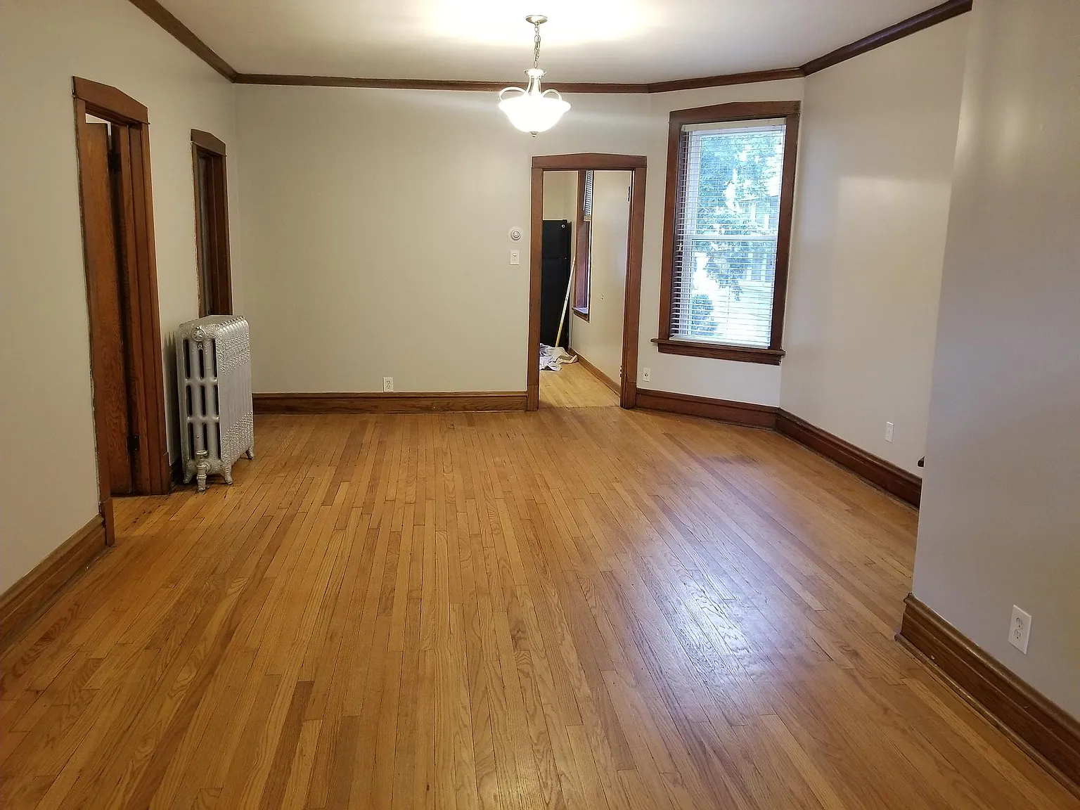 2 bed, 1000 sqft, $2,000 — Photo 4