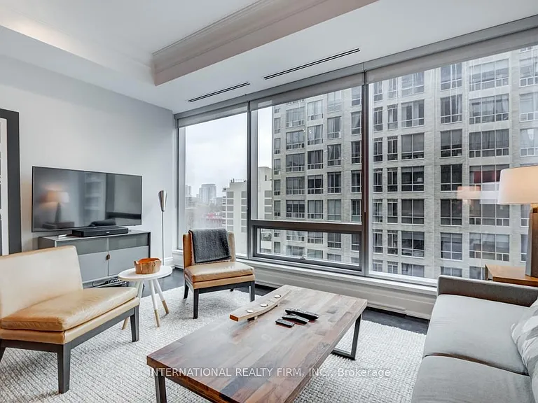 55 Scollard St #702 — Photo 11