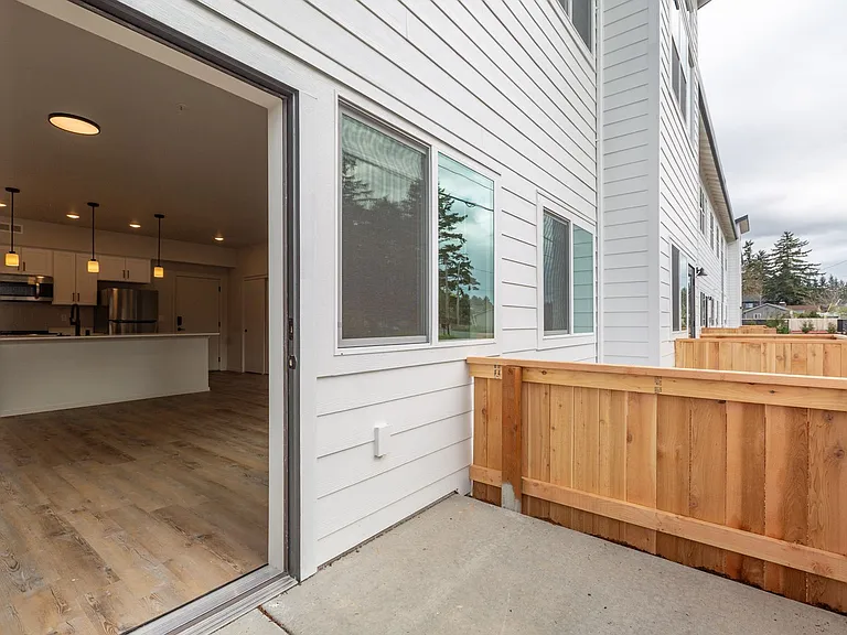 4202 NE Morrow Rd — Photo 22