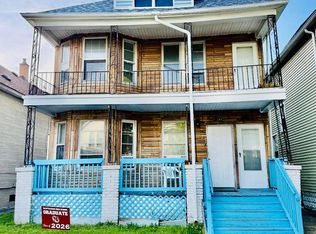 3055 Belmont St, Hamtramck, MI 48212
