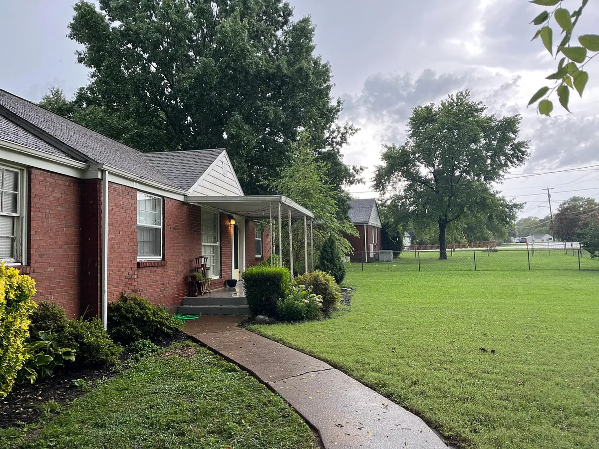 Building Photo - 4824 Grinstead Pl