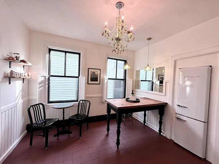 4 East St #2 — Photo 10