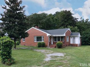 402 Hilltop Ave, Garner, NC 27529