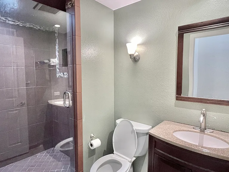 10924 Derrydown Way — Photo 9