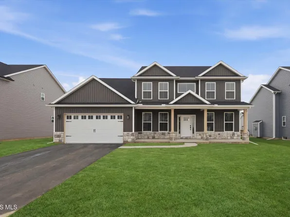 8801 Harlow Ct, Sylvania, OH 43560