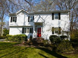 200 Knickerbocker Rd, Cresskill, NJ 07626