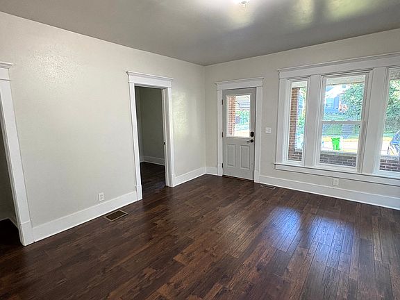 Living room: Looking at front door