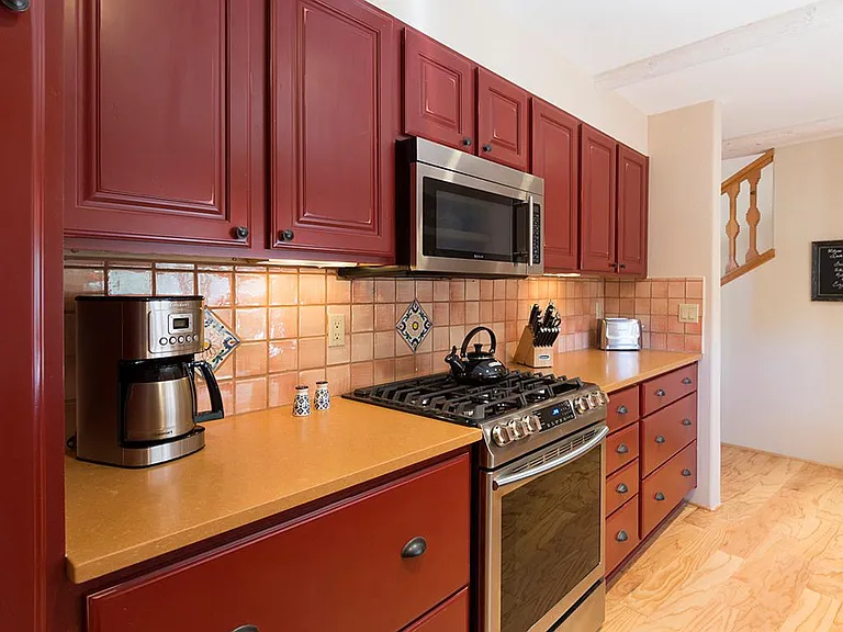 106 Monte Vista Pl #A — Photo 9