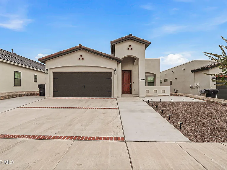 13106 Kington Ave — Photo 1