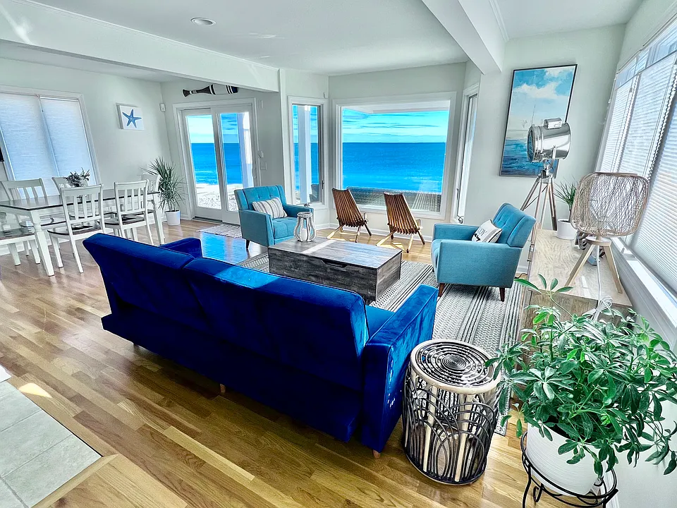 153A Shore Rd