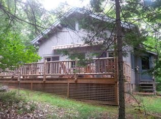 141 Turtle Pond Rd, Saranac Lake, NY 12983