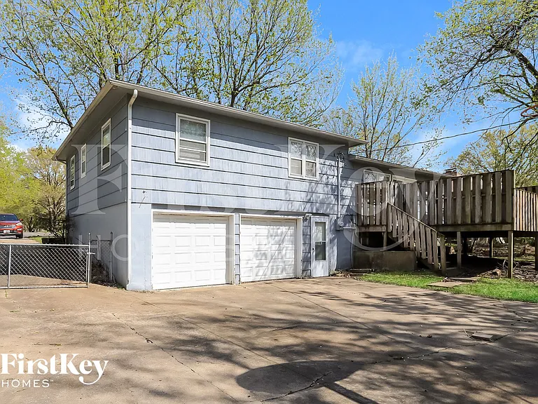 7712 Arlington Ave — Photo 14