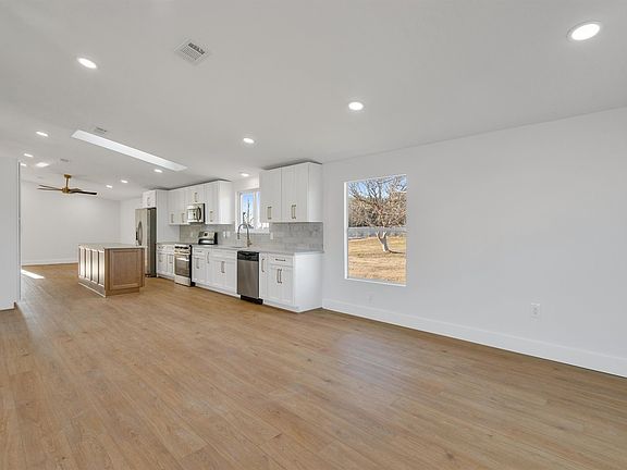 5th image of 3612 Rhea Rd