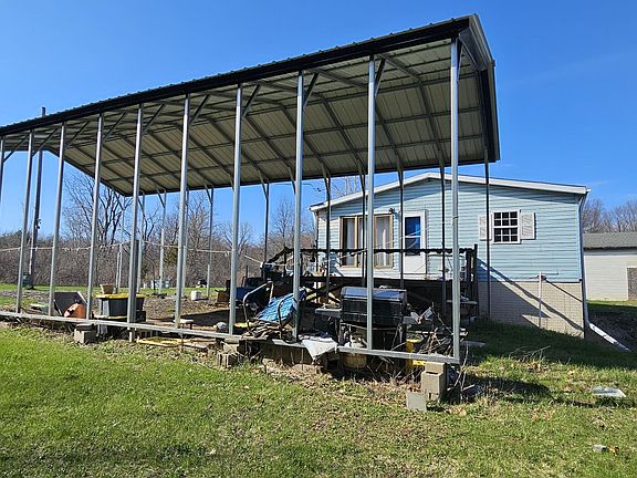 5th image of 2651 Elliott Rd