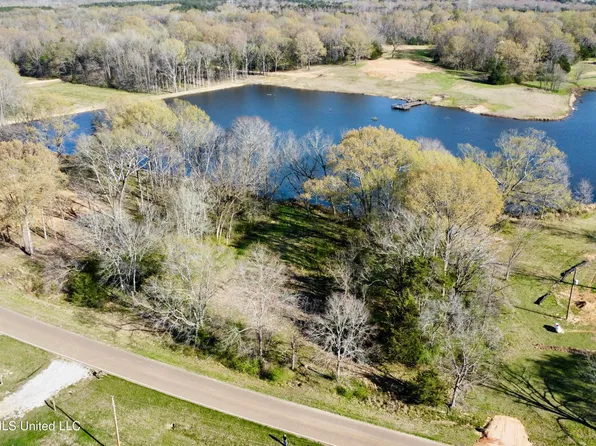 1165 N Ratliff Rd #26, Jackson, MS 39209