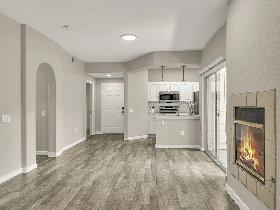 4343 E Soliere Ave #1030