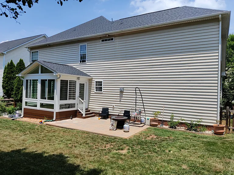 14512 Harvington Dr — Photo 32