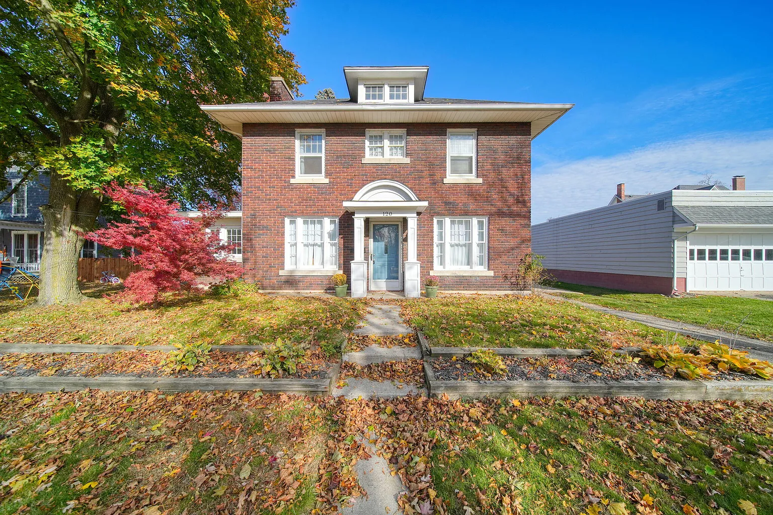 120 Cawley Rd photo 1