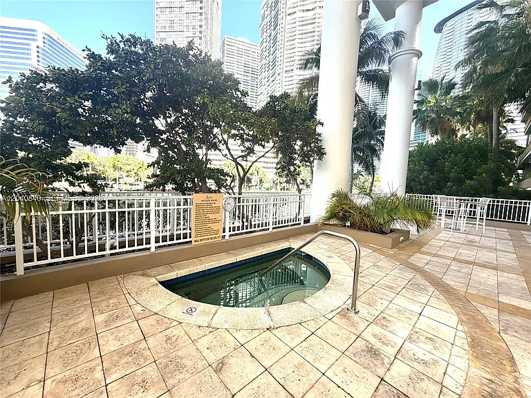 801 Brickell Key Blvd #1704 — Photo 15