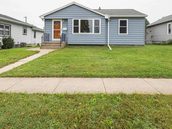 714 Main St, Cuba City, WI 53807