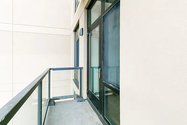 Rented by Nooklyn NYC LLC | media 80