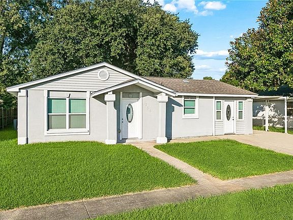 3rd image of 384 Hester Dr