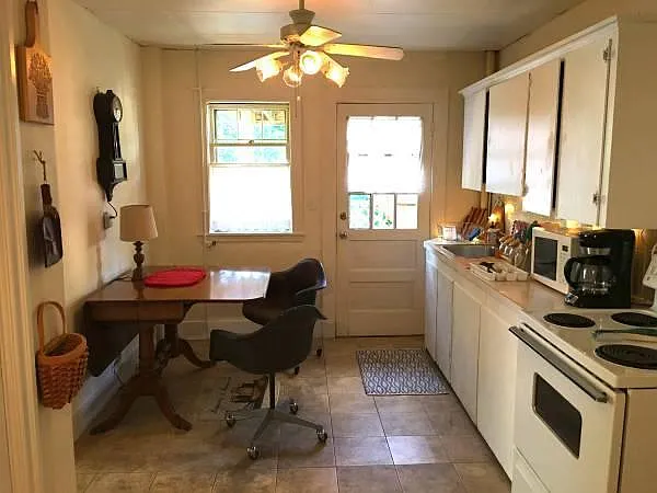 9 Garden St #9G2 — Photo 6