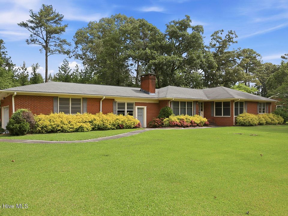 1st image of 711 Fairlane Drive