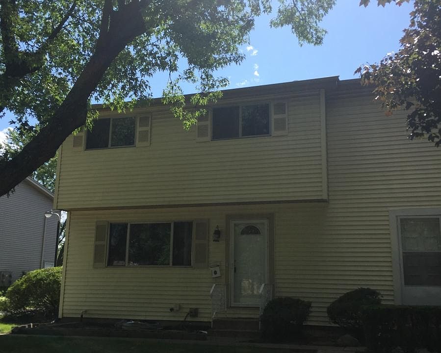 1st image of 815 Gael Dr Unit A