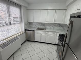 (Undisclosed Address), Fresh Meadows, NY 11365