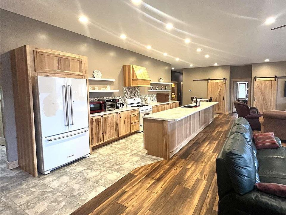 8828 1st St N, Brookston, MN 55711 Zillow