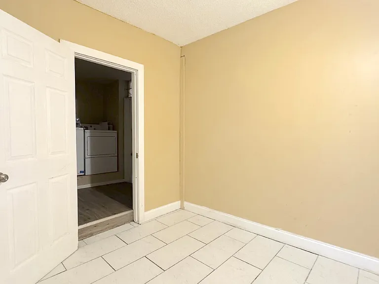 170 Kingston Ave #170 — Photo 16